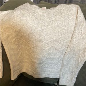Lauren Ashwell sweater